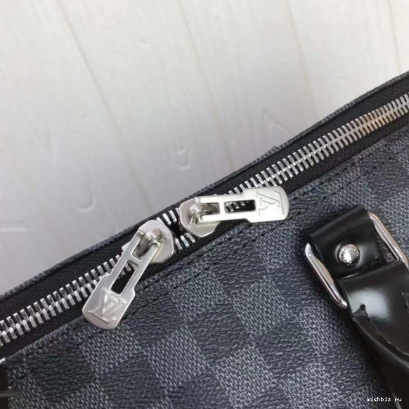 WIS VUITTON LOUIS KEEPALL 55 BANDOULIÈRE 1015